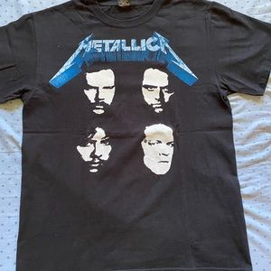 Metallica shirt